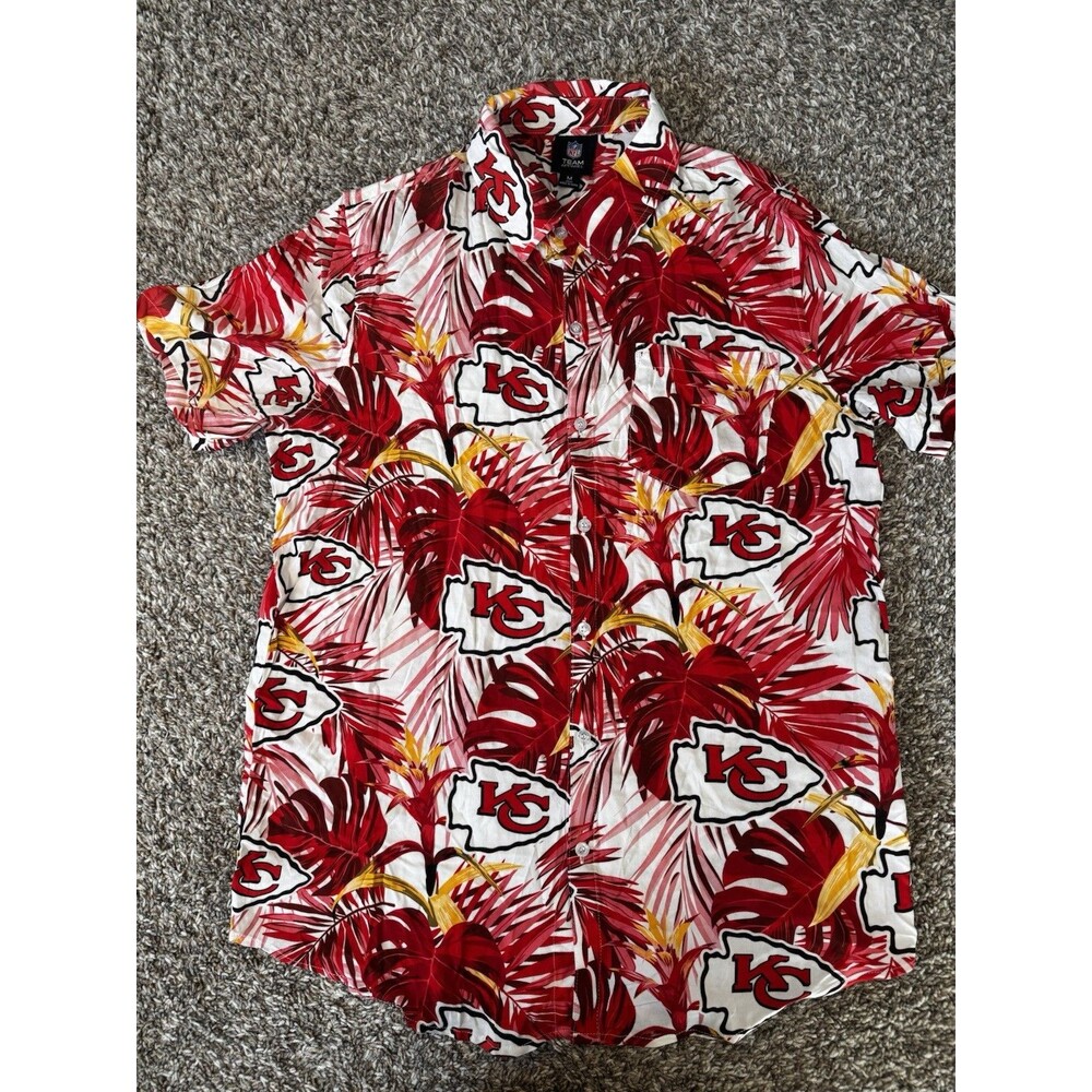 Kansas City Chiefs Hawaiian Shirt Mens M NFL Tropical Button Up Aloha KC